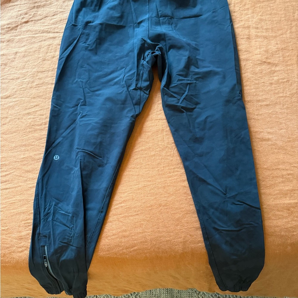 Lululemon running joggers- M